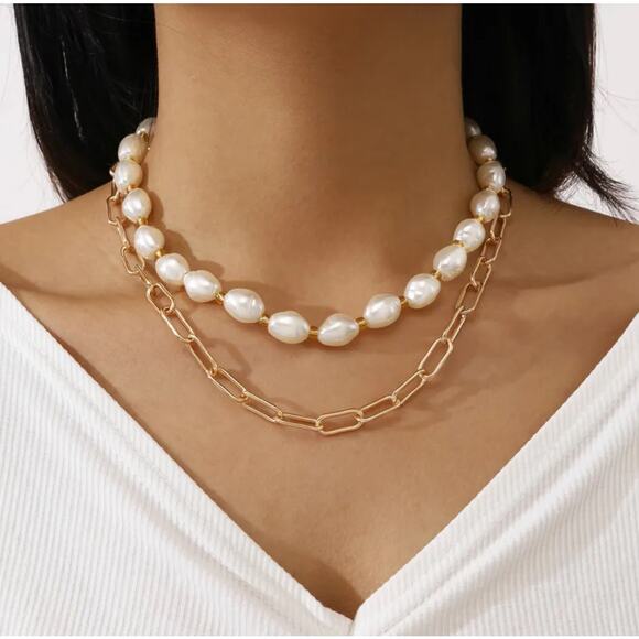 Double Layer Faux Pearl Chunky Gold Paperclip chain Necklace Cottagecore Classy - Picture 1 of 7